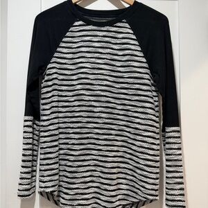 Lou & Grey Black and White Striped Long Sleeve Top